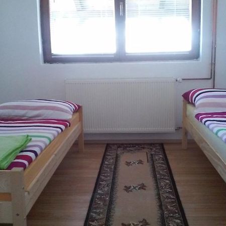 Apartment Laura Gračac Extérieur photo